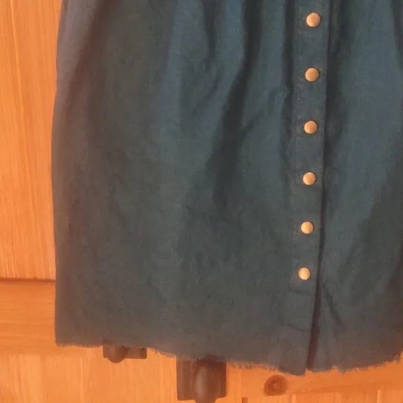 Not Perfect Linen Dress - Picture 4 of 8